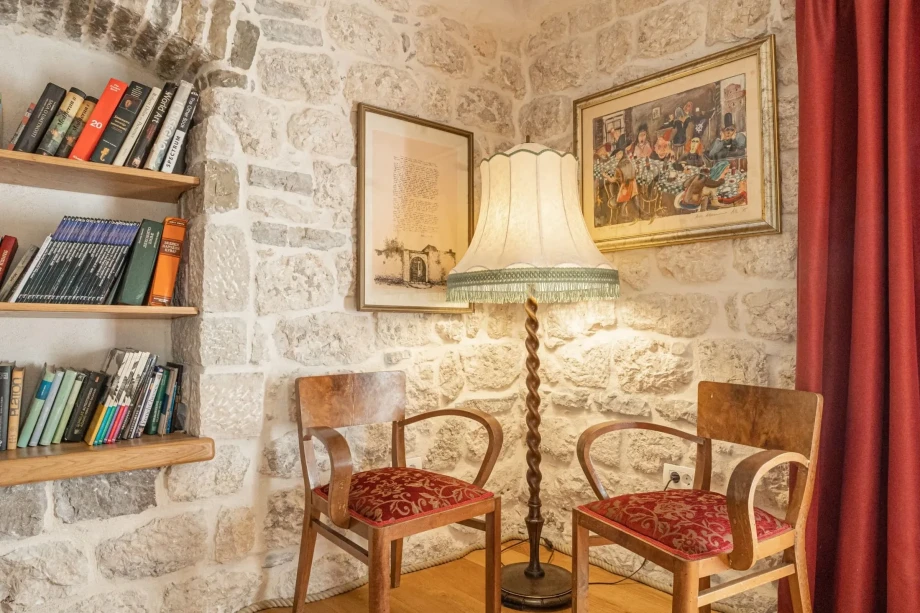 Mini Library Corner with Cozy Reading Nook