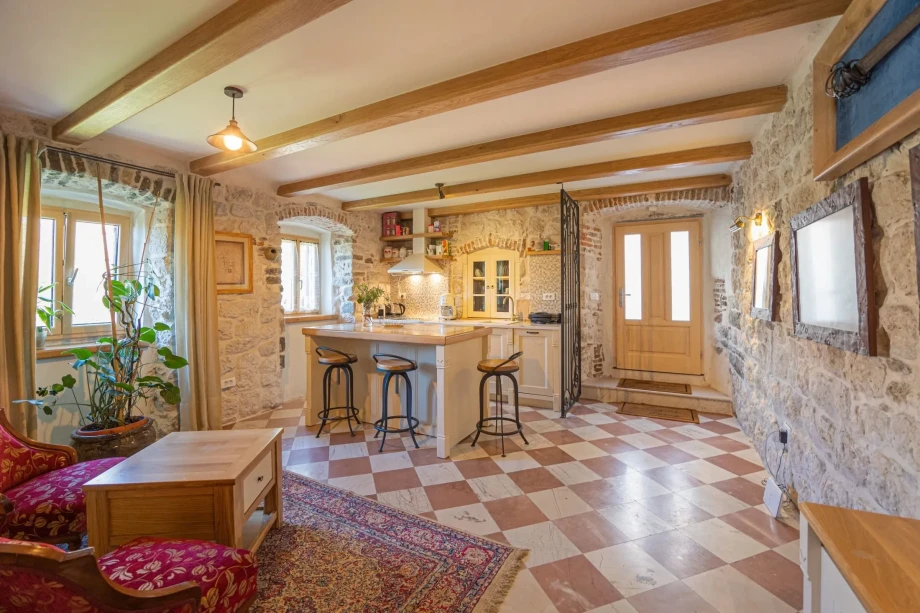 Rustic Villa Interior with Charming, Traditional Design