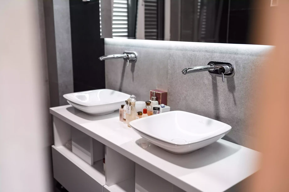 Fully Equipped Bathroom in Villa