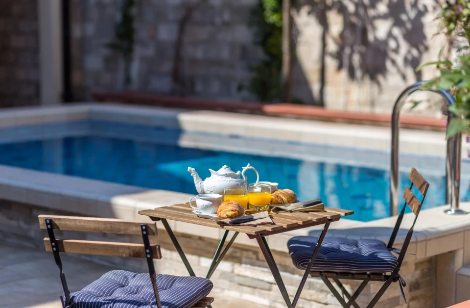 Luxury villa with pool in Kotor