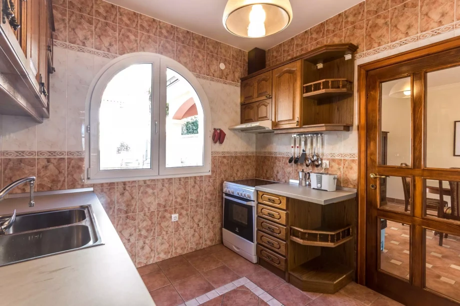 Equipped kitchen in Montenegro villa