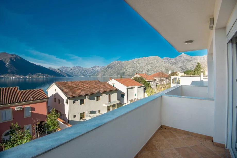 Terrace Boka Bay villa