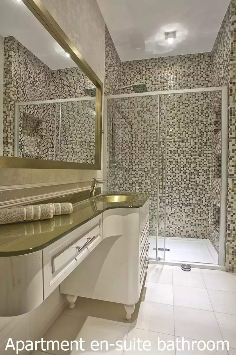 Luxury bathroom in Moonlight Beach Villa Tivat