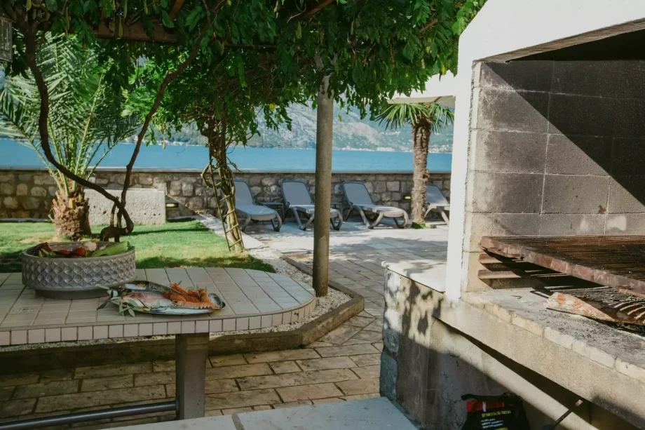 Garden with Grilling Area at Villa