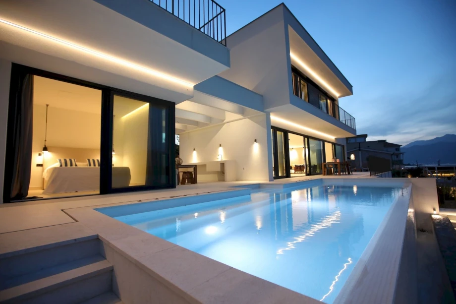 Luxury pool of La Danse Du Soleil Villa in Montenegro