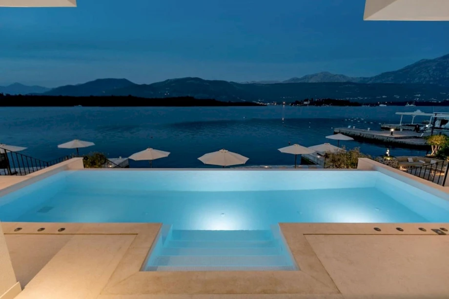 Villa pool in Montenegro