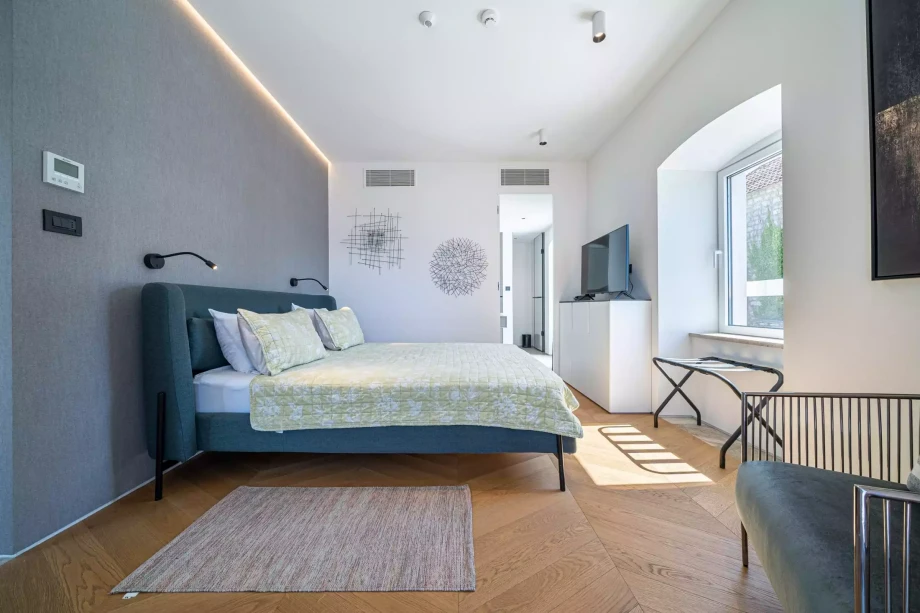Elegant Bedroom in Villa La Luce Di Tivat