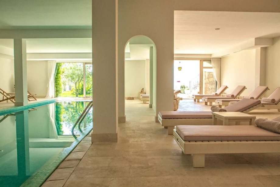 Relaxing Spa Experience at Villa Ponta Melagrana