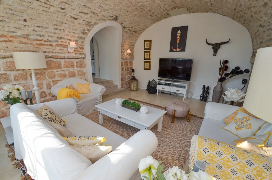 Living Room with Comfortable Furniture