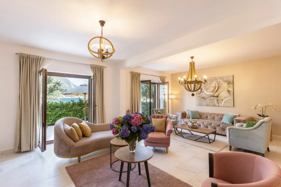 Huma Beachfront Villa