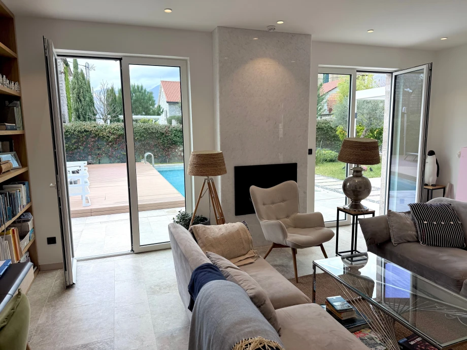 Living Room with Access to the Pool