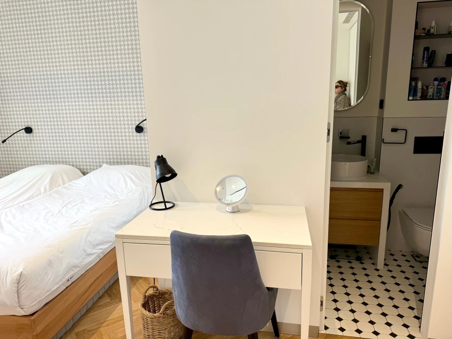 Elegant Room with Attention to Detail