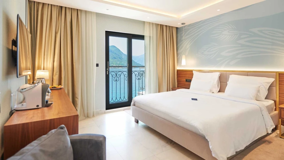 Huma Deluxe bay Room