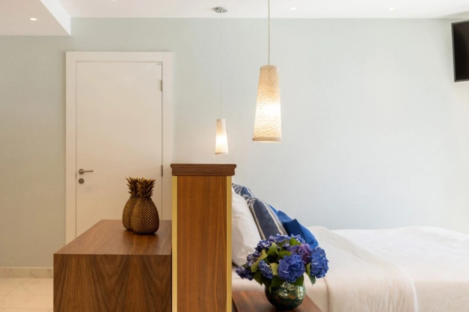 Bright Room with Natural Light