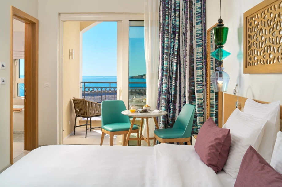 Modern Details Enhancing the Villa's Elegant Interior