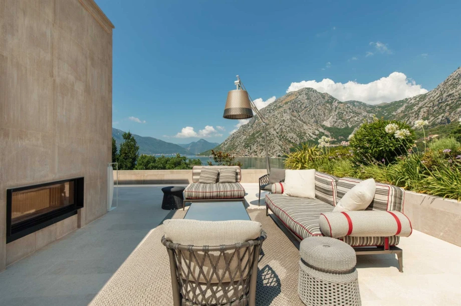 Luxusvilla Mandragora mit großem Pool