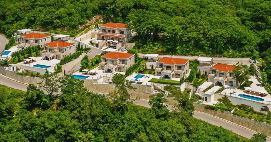 Villa Reef Sands with Pool