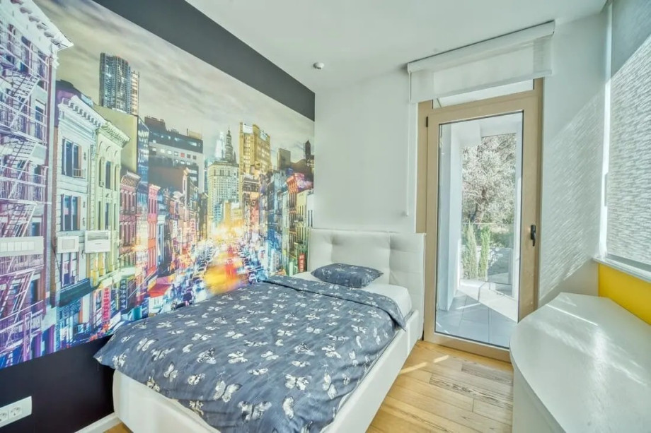 Summer Fairy Villa with Pool and Spa