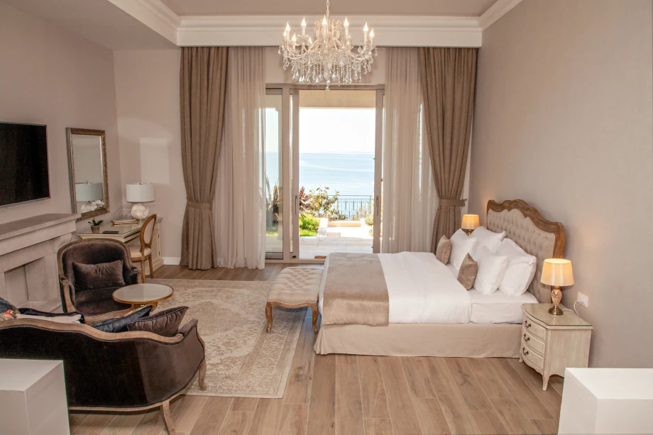 Bedroom with private terrace at Villa Cliffside Royal Estate